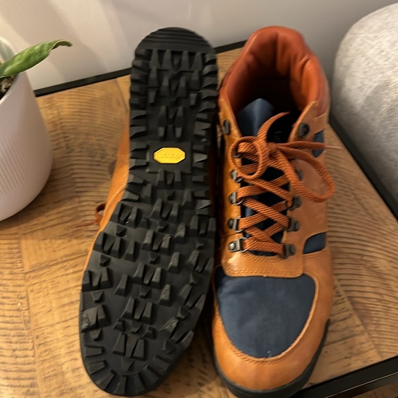 NWOT New Balance Rainier Boot Urainog Brown - Size 14 - Picture 7 of 7